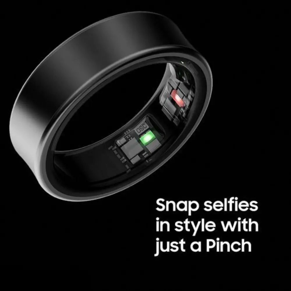 Samsung Galaxy Ring dark black smart ring showing illuminated sensor detail