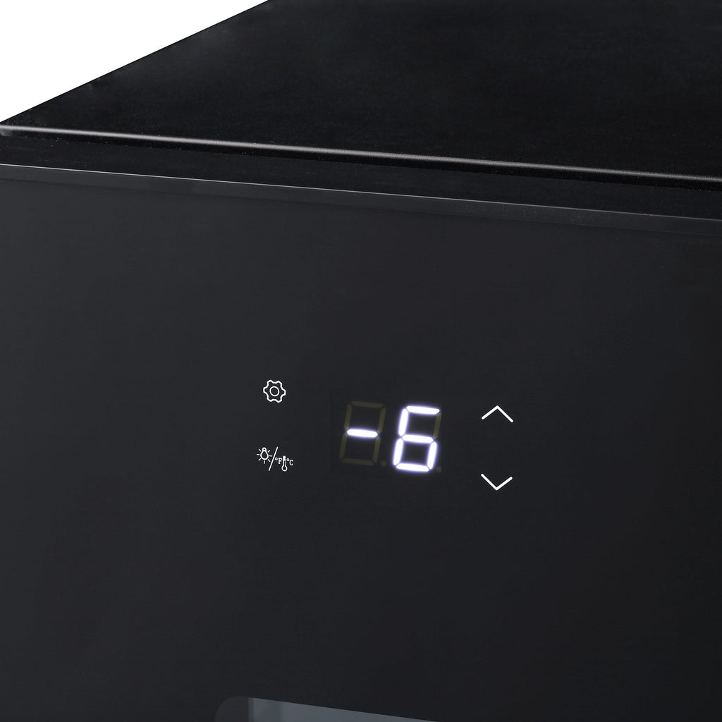 Black control panel with glowing '8' display and temperature icons