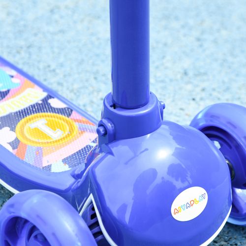 Blue front wheel housing and deck graphics on a kids 3-wheel scooter